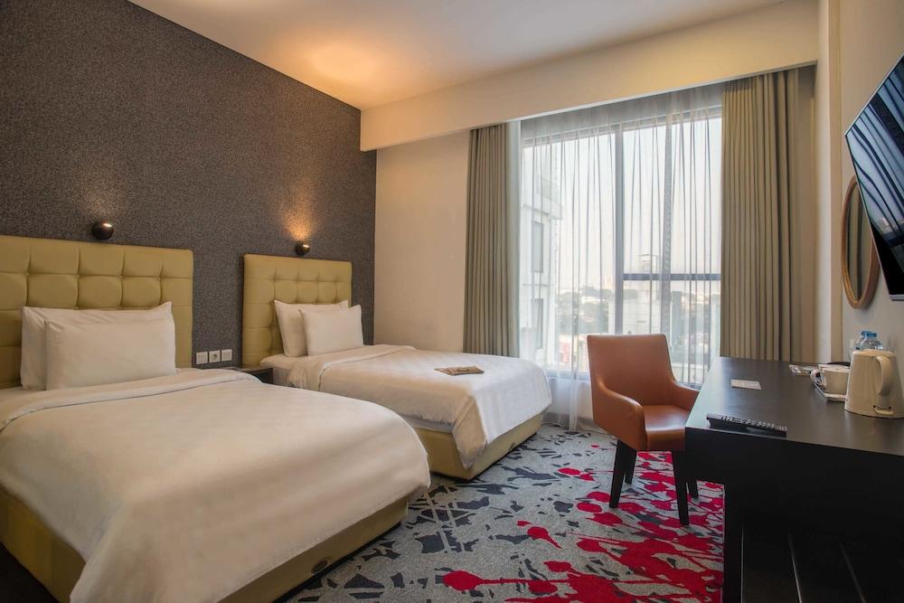 Liberty Hotel Thamrin Jakarta Luaran gambar