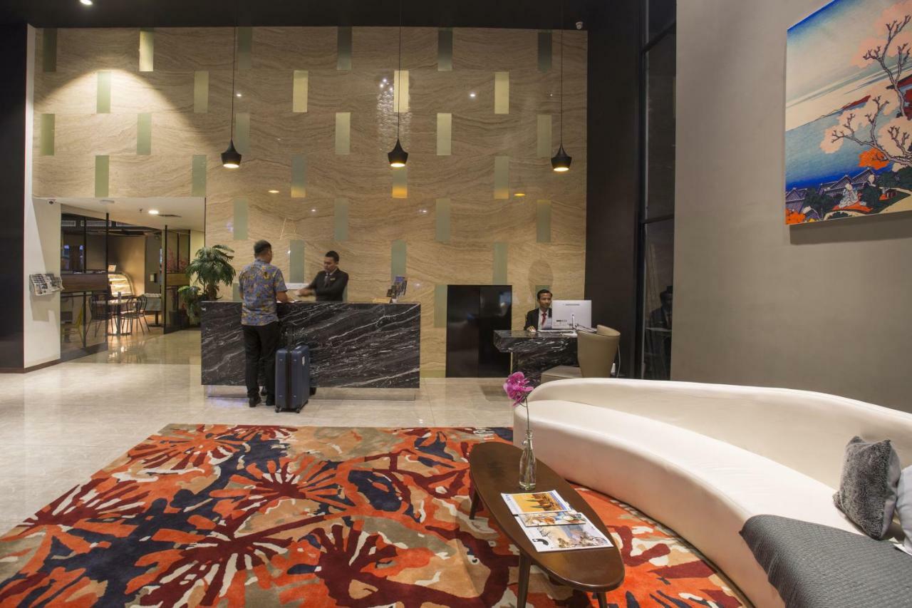 Liberty Hotel Thamrin Jakarta Luaran gambar